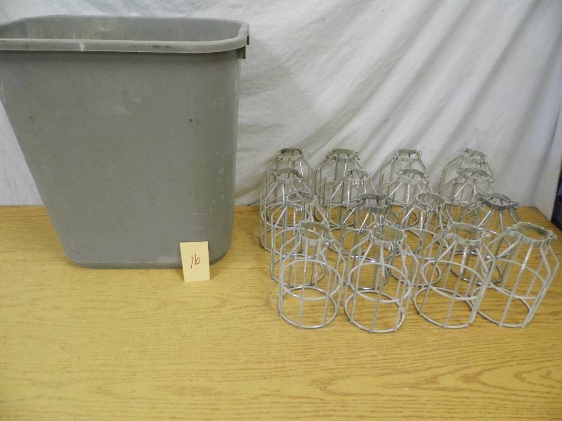 lot 16 image: Lot of 16 Metal Trouble Light Covers