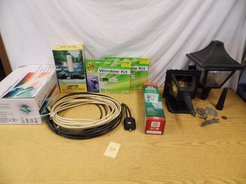 lot 32 image: Toner - Lights - Window Kits - Water Filters
