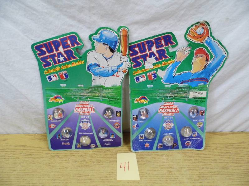 lot 41 image: 1990 Coletible Action Marbles