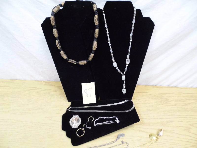 lot 87 image: Necklaces
