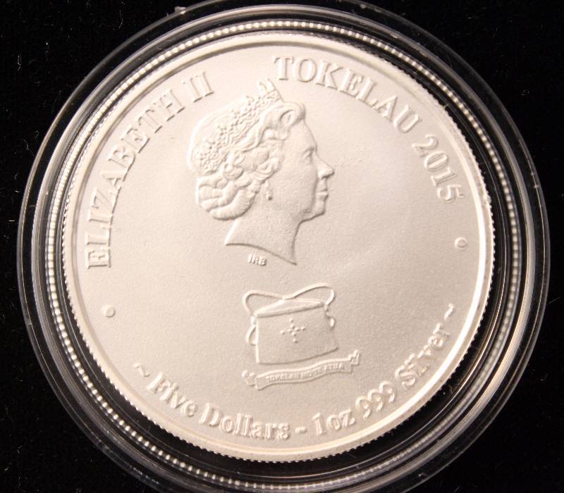 2015 TOKELAU $5 GREAT WHITE SHARK 1 TROY OZ. .999 FINE SILVER IN AIRTITE