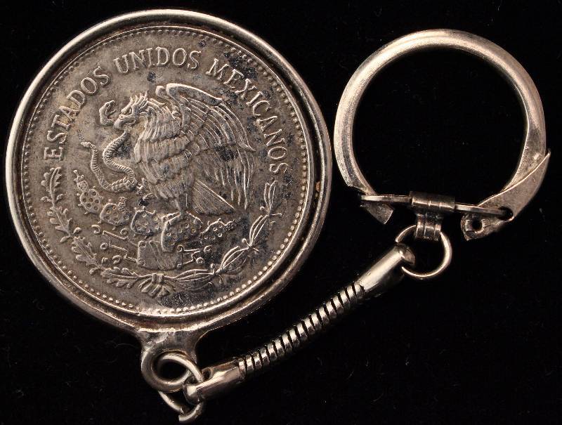 1984 MEXICO ESTADOS UNIDOS 50 PESOS MOUNTED IN KEYCHAIN