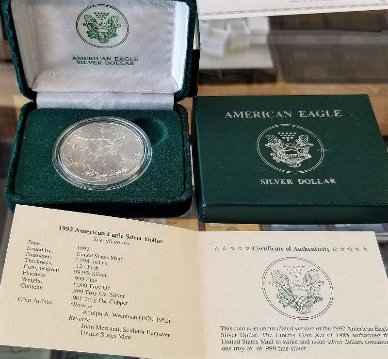 ORIGINAL US GOVT BOXED 1992 SILVER EAGLE 1 TROY OZ .999 FINE SILVER