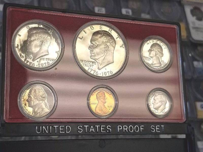 1976 BICENTENNIAL PROOF SET WITH IKE DOLLAR (6 COINS)