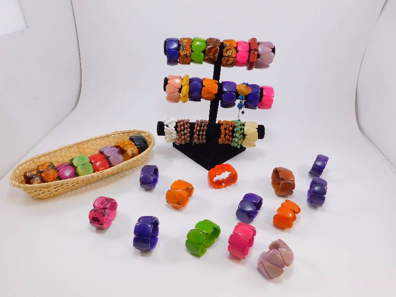 Lot of Bracelets wDisplays