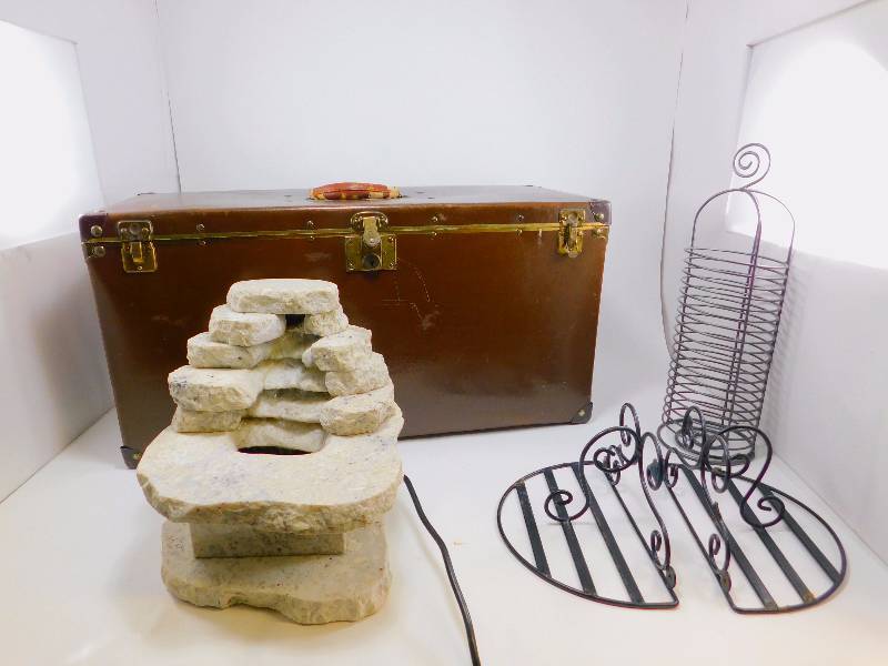 Trunk, Fountain, Plus More