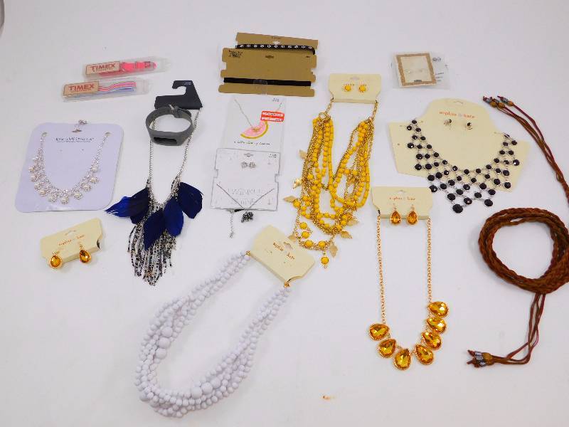 Lot of New Jewelry