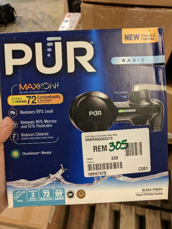 PUR Black Horizontal Faucet Mount with 1 Basic Filter