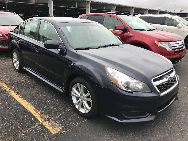 2013 Subaru Legacy 3.6R AWD