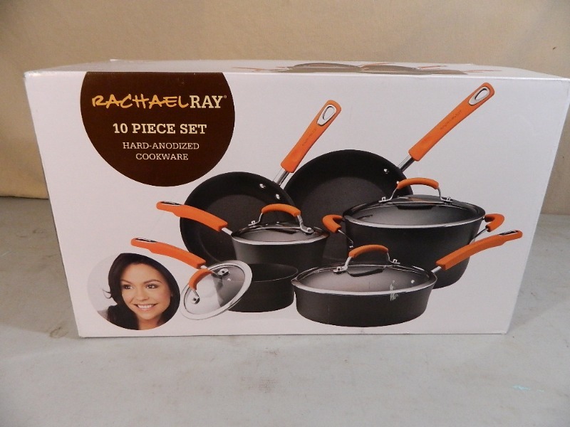 lot 30 image: New 10 Pc Rachael Ray Pan Set