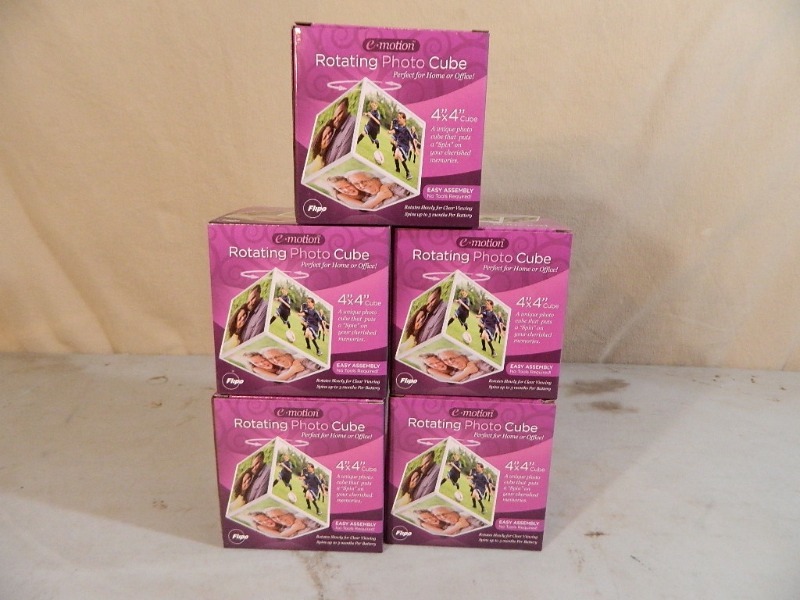 lot 57 image: 5 New Roatating Photo Cubes