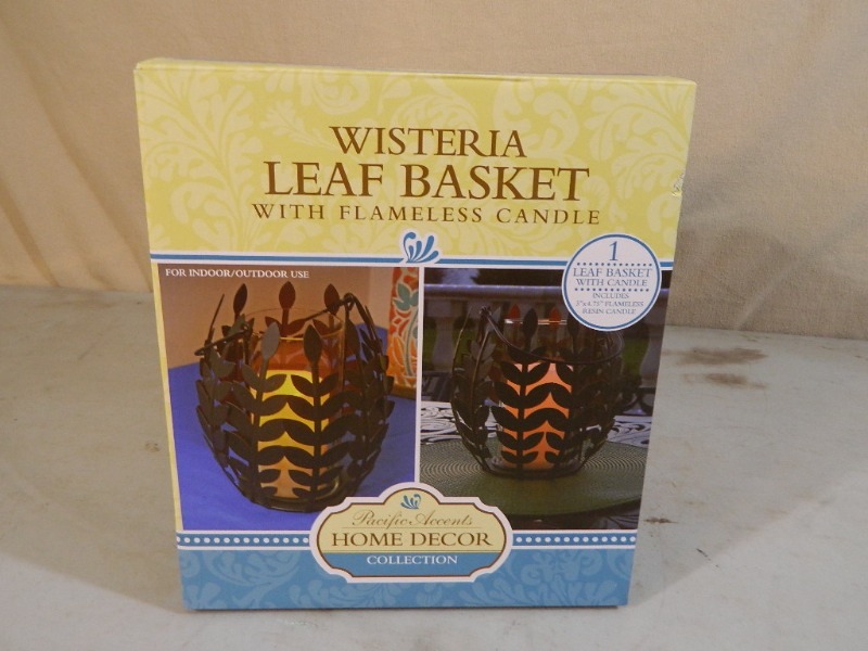 lot 65 image: New Wisteria Leaf Basket with Flameless Candle