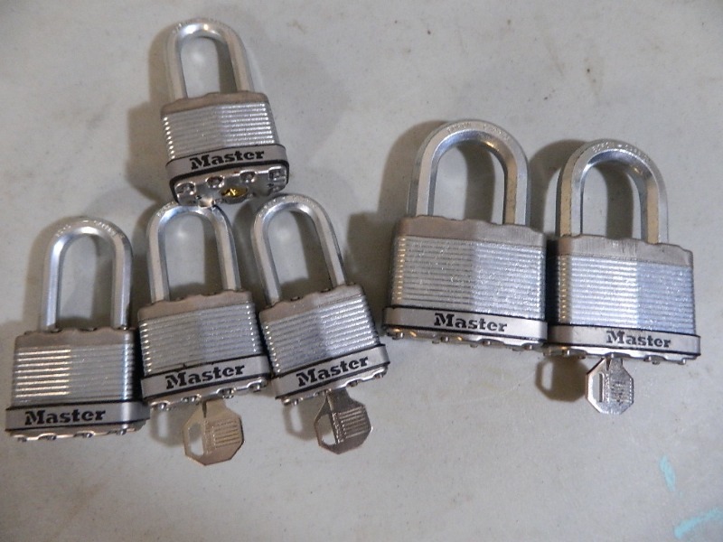 lot 99 image: 6 Boron Padlocks with Keys