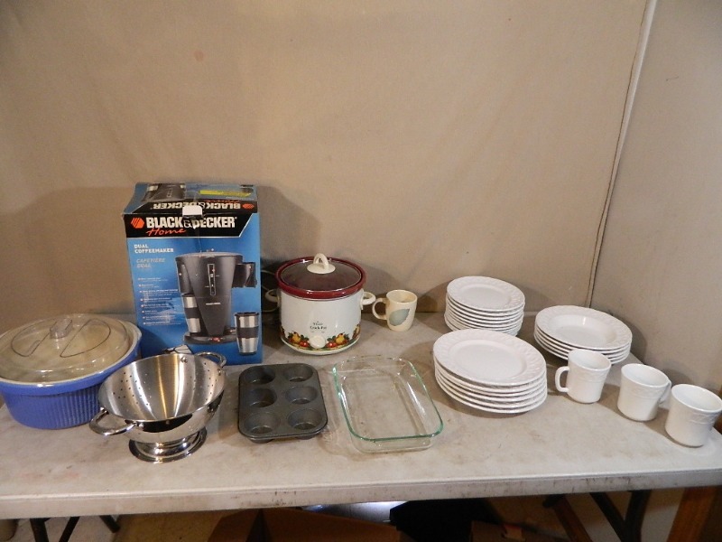 lot 181 image: New Pier One Dishes and More