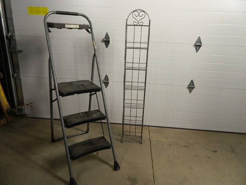 lot 205 image: Folding Step Stool and Metal Shelf