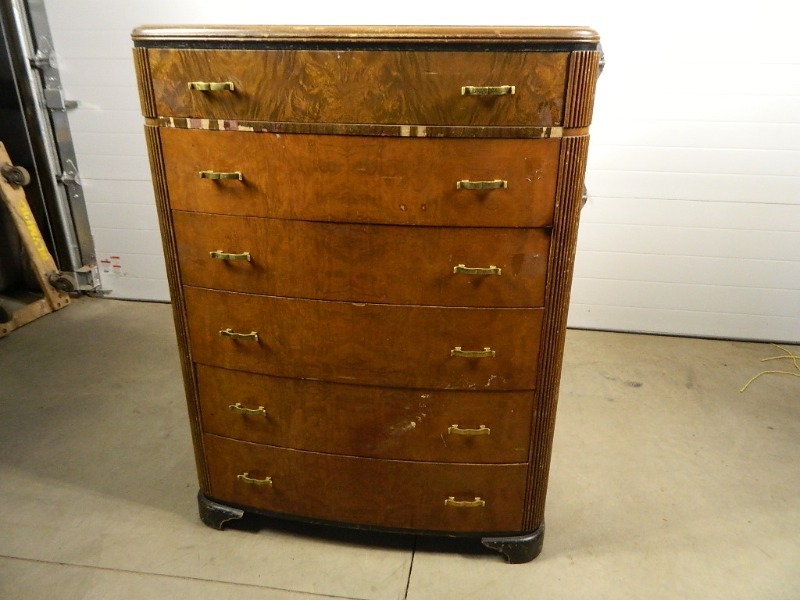 lot 206 image: Old Round Front Dresser