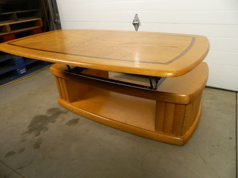 lot 224 image: Coffee Table with Adjustable Top