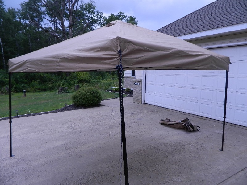 lot 33 image: New 10 x 10 Gazebo  Pop Up Shelter