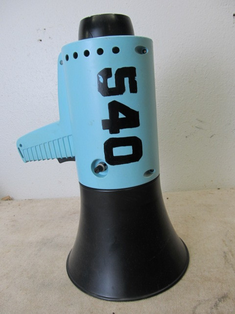 lot 74 image: Working Vintage BullhornMegaphone