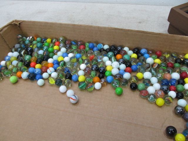 lot 84 image: Lot of Assorted Marbles - Some Vintage
