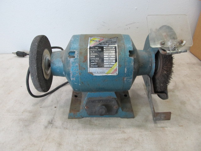 lot 128 image: 12 HP Electric Bench Grinder