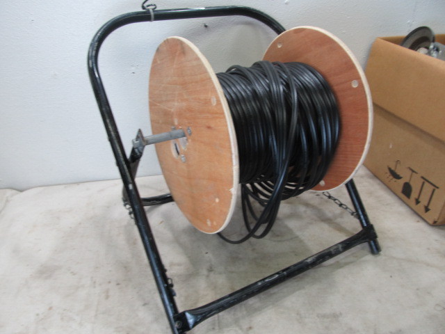 lot 129 image: Perfect Flex Cable Roller wCable