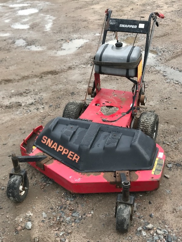 lot 10 image: Snapper 48 Mower Frame