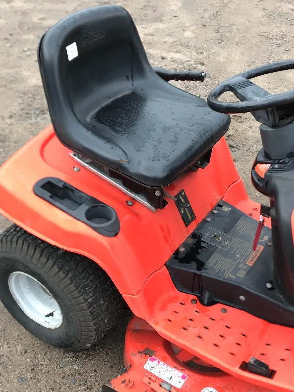 Ariens Sierra 1540H | LE Lawn Tractors & More | K-BID