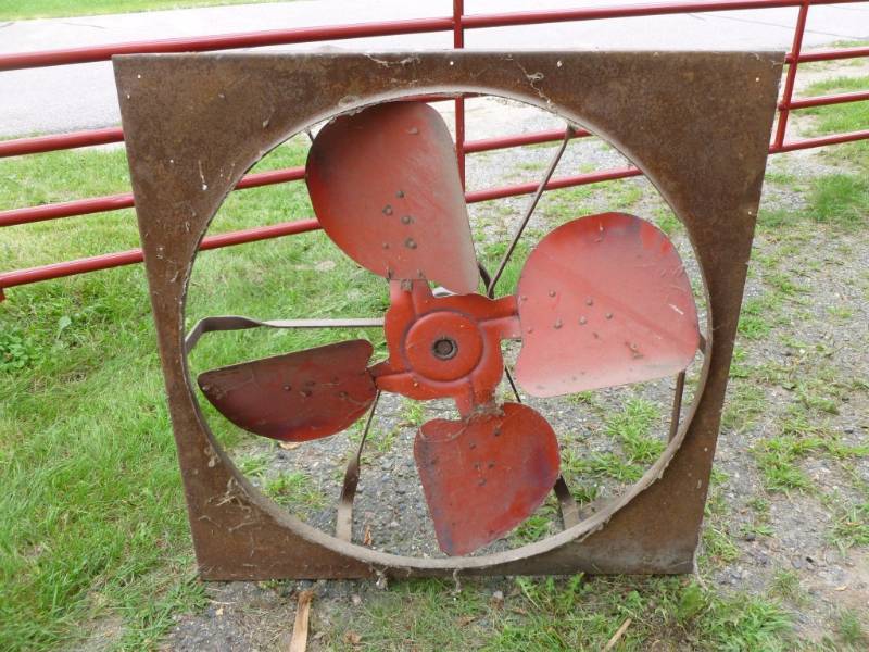 lot 47 image: Ventilation Fan Housing