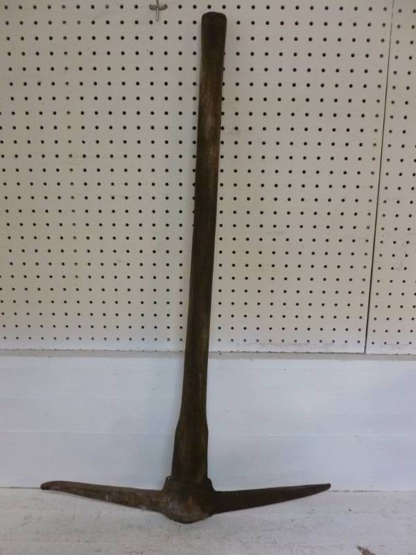lot 72 image: Vintage Pick Ax