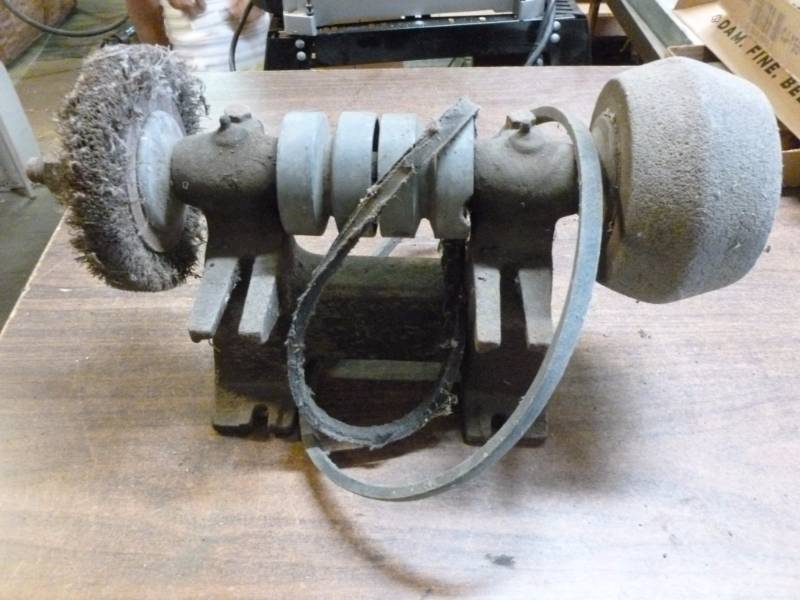 lot 81 image: Grinder