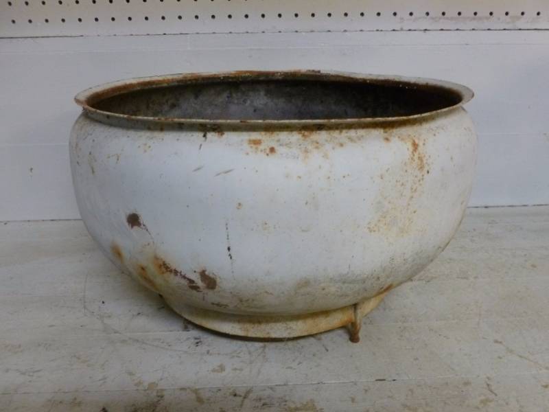 lot 227 image: Vintage Cream Separator Part