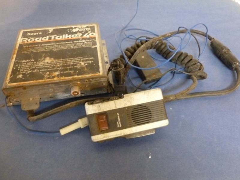 lot 248 image: CB Radio