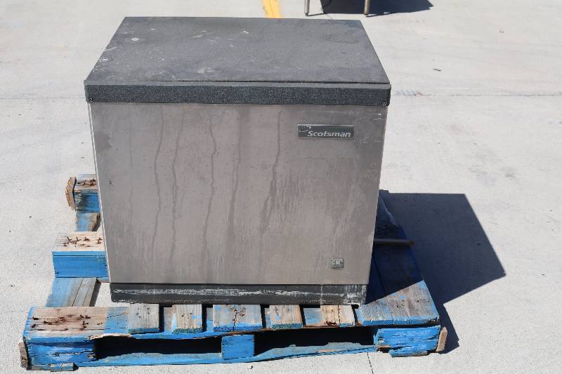 lot 53 image: Scotsman Ice Maker