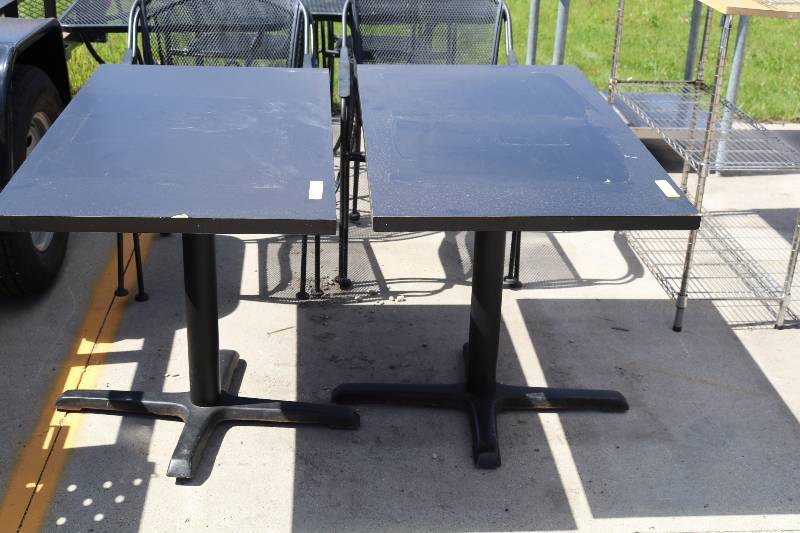 lot 81 image: Dining Tables