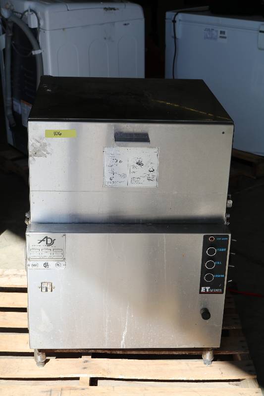 lot 108 image: Commercial Dishwasher