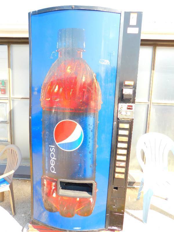 lot 303 image: Item halted - owned by Pepsi and not available for sale.