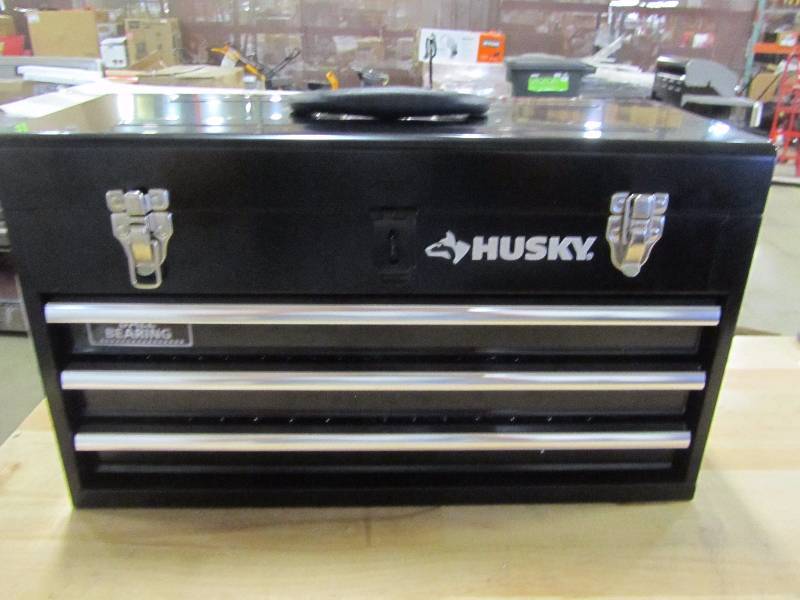 Husky Mechanics Tool Set in Metal Box