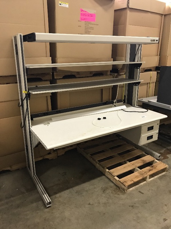 Work bench w upper unit