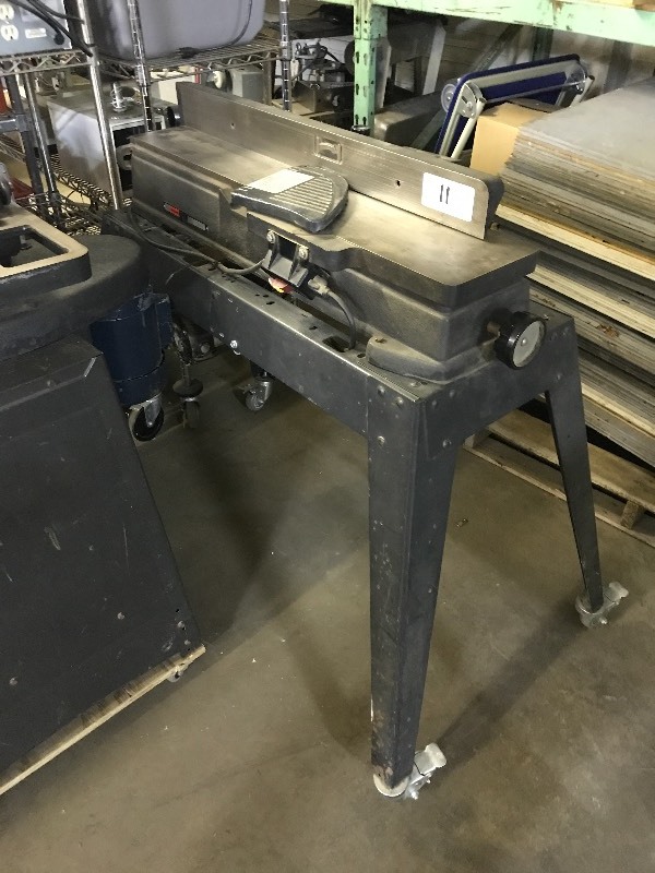 Wood jointer