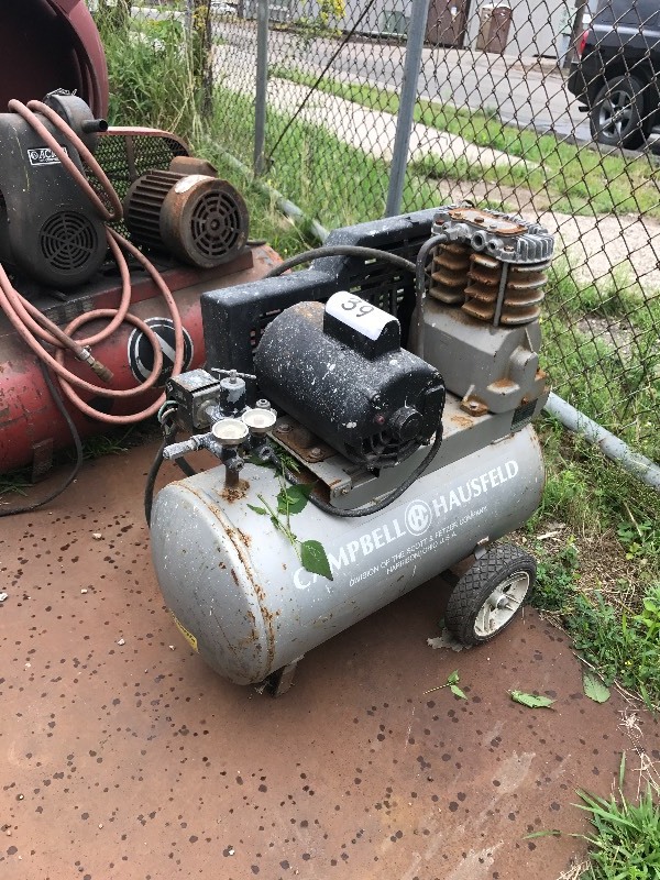 Small air compressor