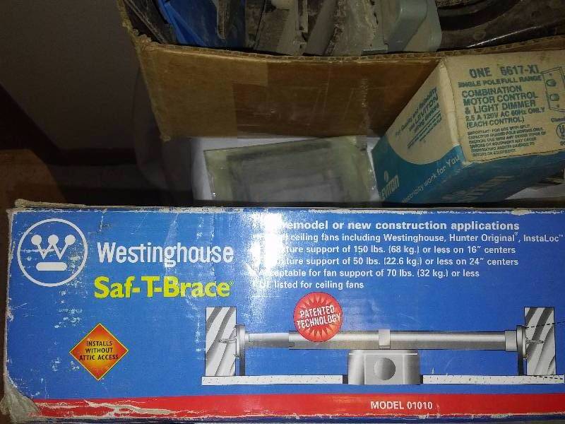 lot 56 image: Boxes, Plates, Lightbulbs, Westinghouse Saf-T Brace