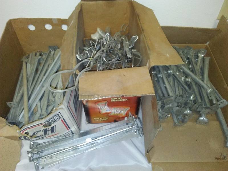 lot 64 image: Bar Holders, Light Hangers, Galvanized Zinc Variety