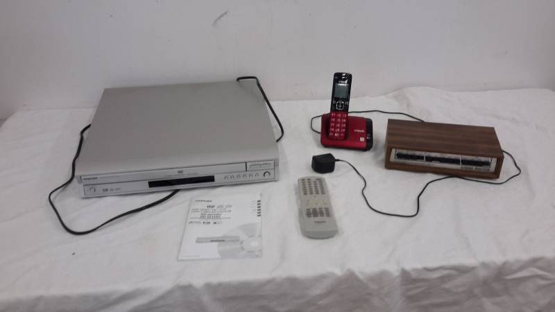 lot 1 image: Electronics