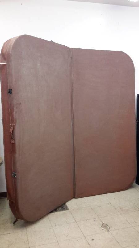 lot 45 image: Hot tub cover