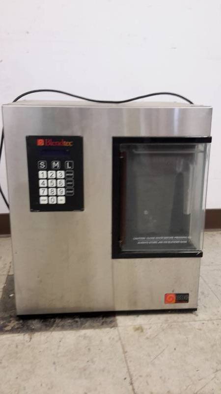 lot 72 image: Blendtec BD8