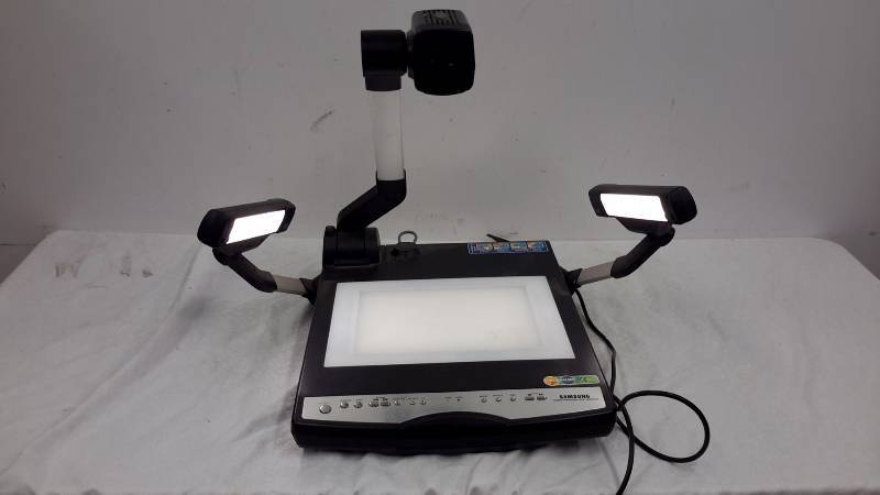 lot 73 image: Digital Presenter