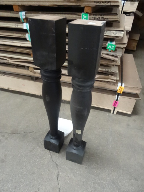 2 matching turn posts. 5 12 x 41 1...