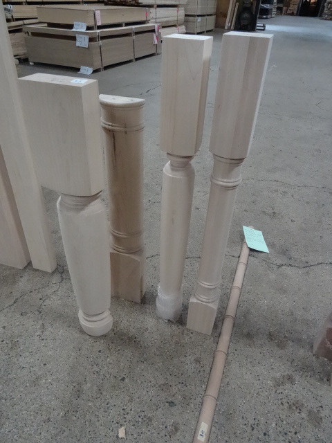 2 full turn posts. And 2 half posts...