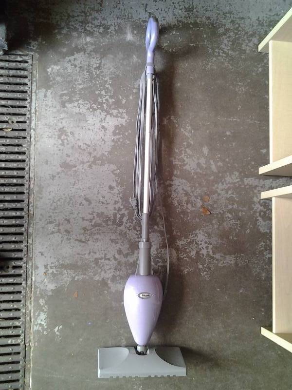 lot 10 image: Shark Steam Mop